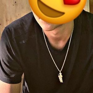 Meet your Posher, Sergio